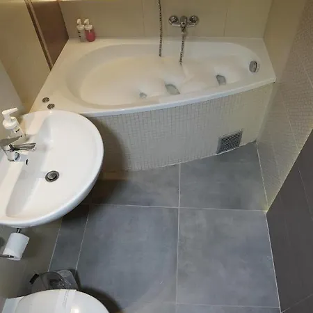 Cracovia Apartments * Krasków