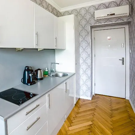 Cracovia Apartments *